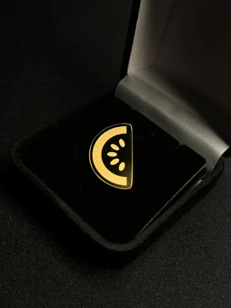 Botton Banhado a Ouro