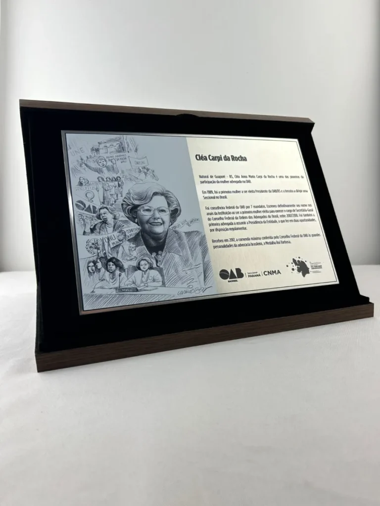 Placa de Homenagem