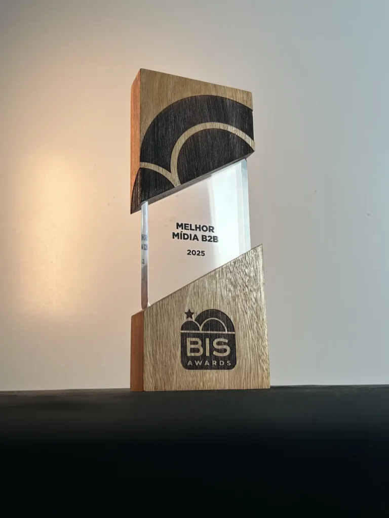 Troféu em Madeira