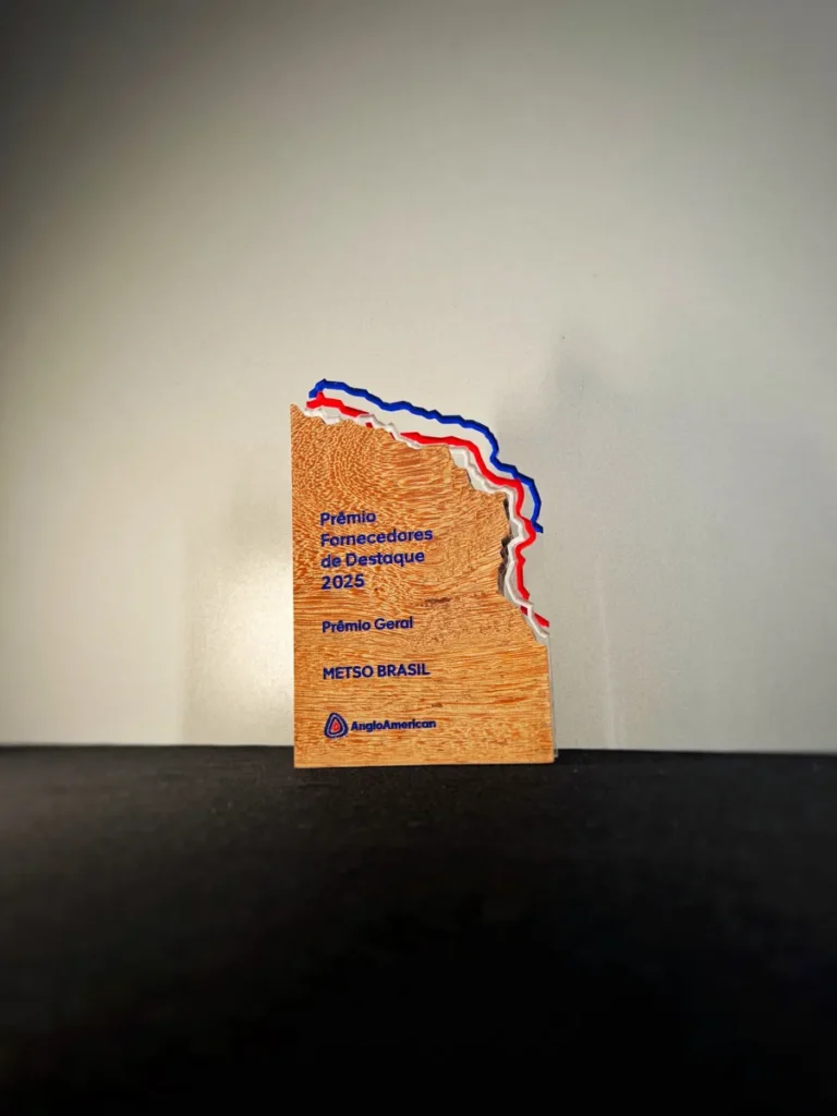 Troféu em Madeira